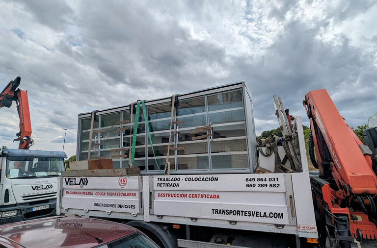 Transporte de expositores de supermercado en Madrid