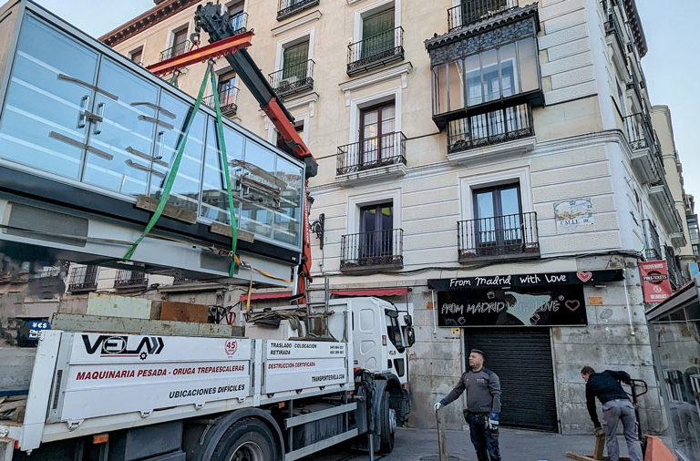 Transporte de expositores de supermercado en Madrid