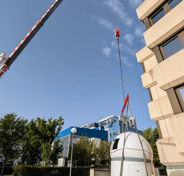 Transporte de cúpulas de telescopio en Madrid