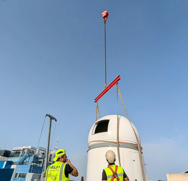 Transporte de cúpulas de telescopio en Madrid