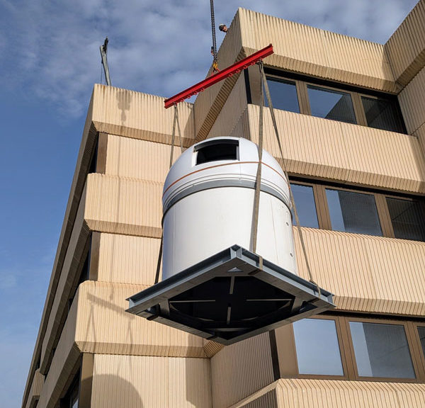 Transporte de cúpulas de telescopio en Madrid