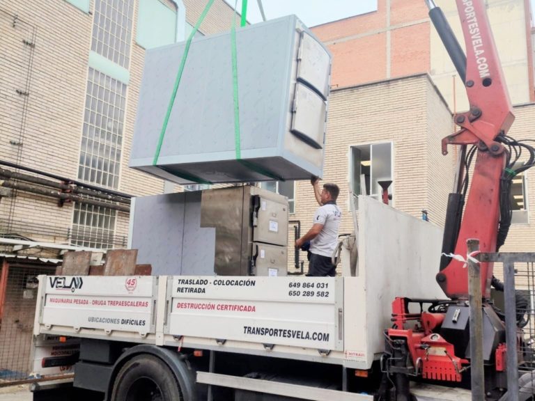 Transporte e instalación de cámaras frigoríficas mortuorias en hospitales de Madrid
