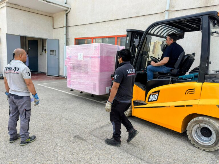 Traslado de equipo de rayos X de 3000 kg en Madrid