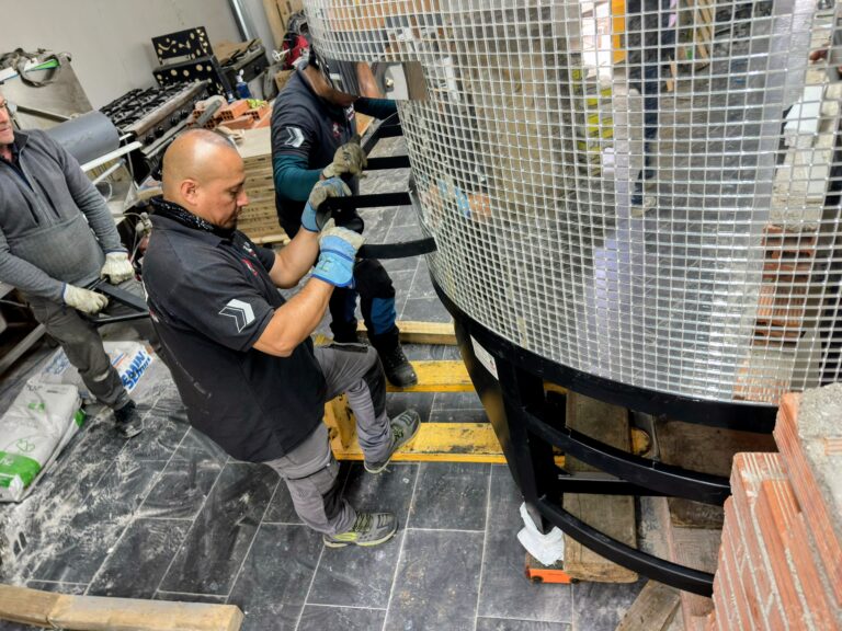 Ubicación de hornos de leña de 3000 kg para pizzerías y restaurantes